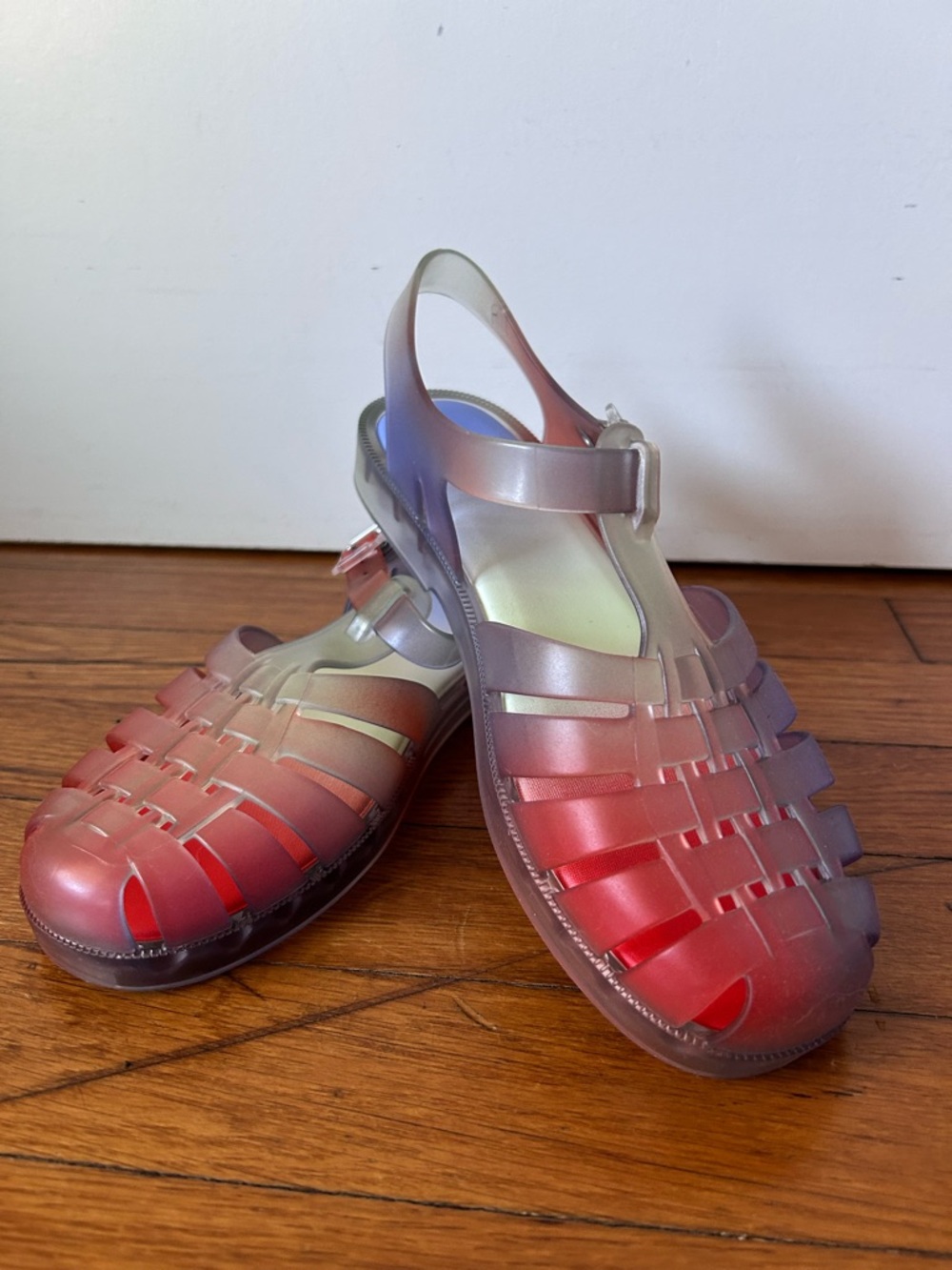 Melissa Jelly Sandals- Clear with colorful sole